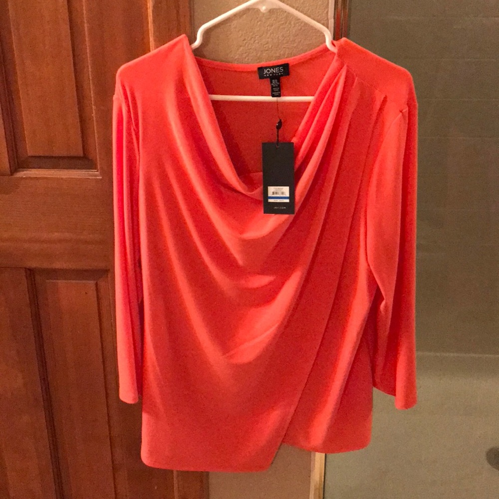 Women’s blouse